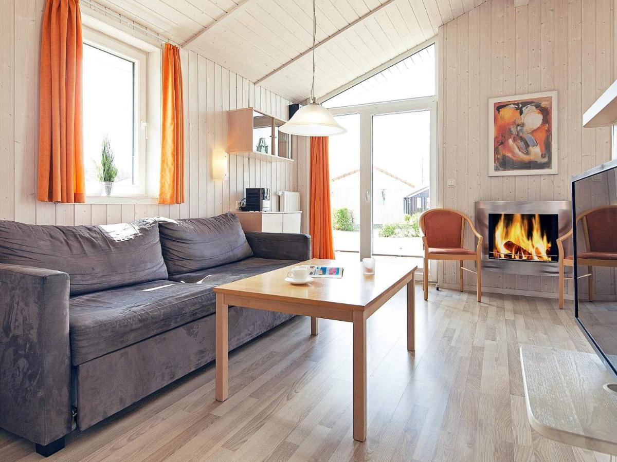 4 Person Holiday Home In Grömitz Kültér fotó